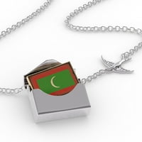 Medál nyaklánc Maldív zászló egy vintage megjelenés egy ezüst boríték Neonblond